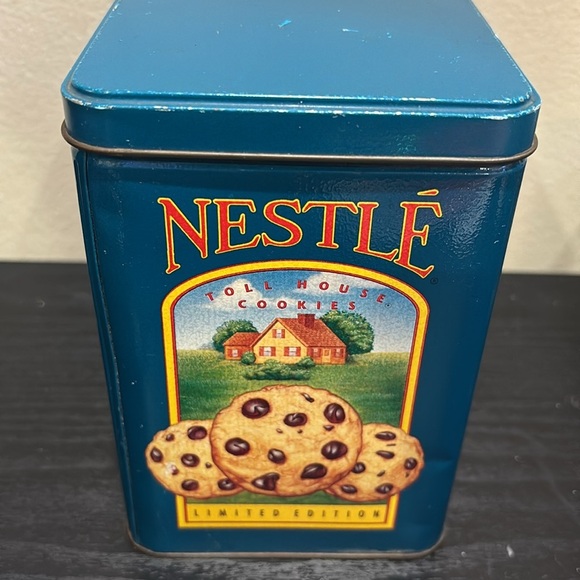 Nestle Toll House tin - Picture 2 of 6